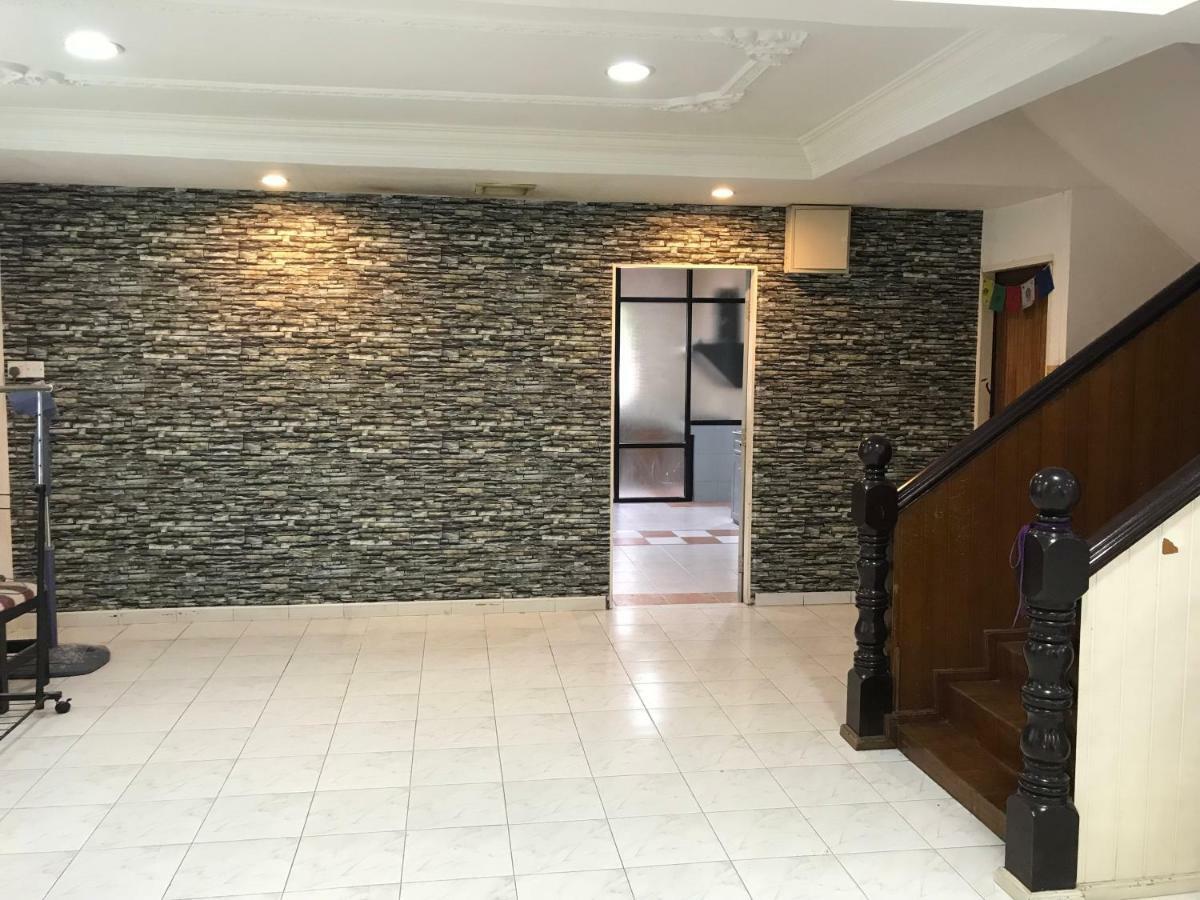Shangrila House @ 香格里拉民宿 Tawau Exterior photo
